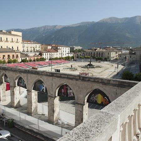 Sei Stelle Acomodação com café da manhã Sulmona Exterior foto