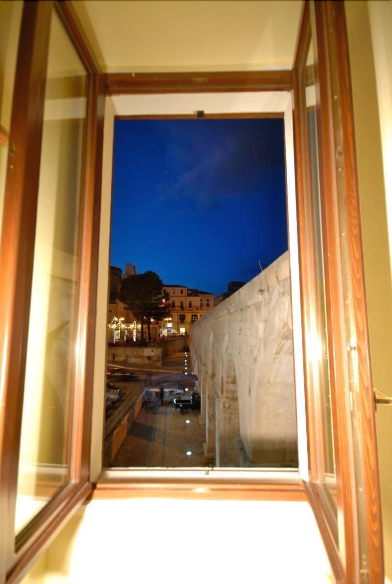 Sei Stelle Acomodação com café da manhã Sulmona Exterior foto